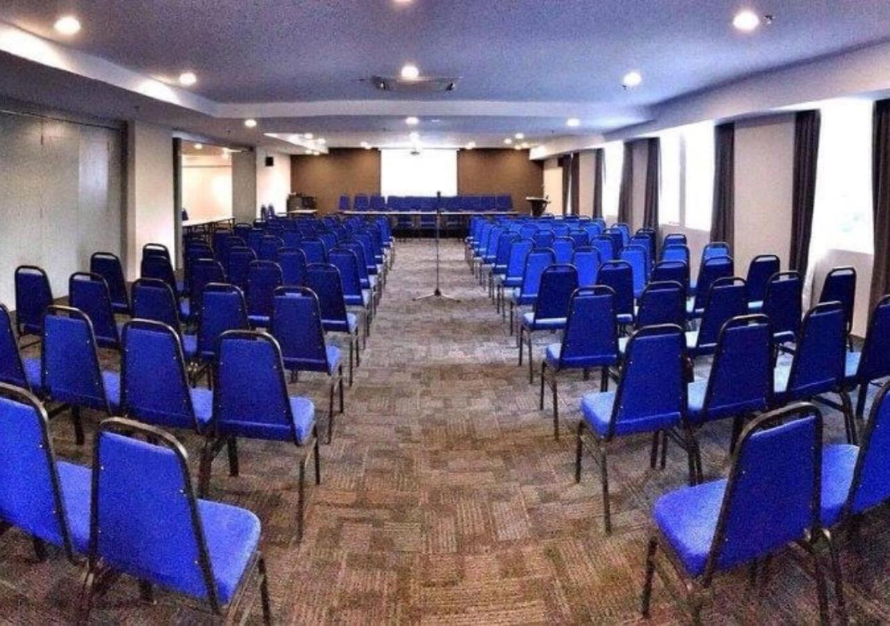 Hotel Pi Ipoh Buitenkant foto