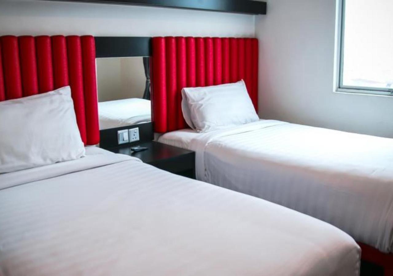Hotel Pi Ipoh Buitenkant foto