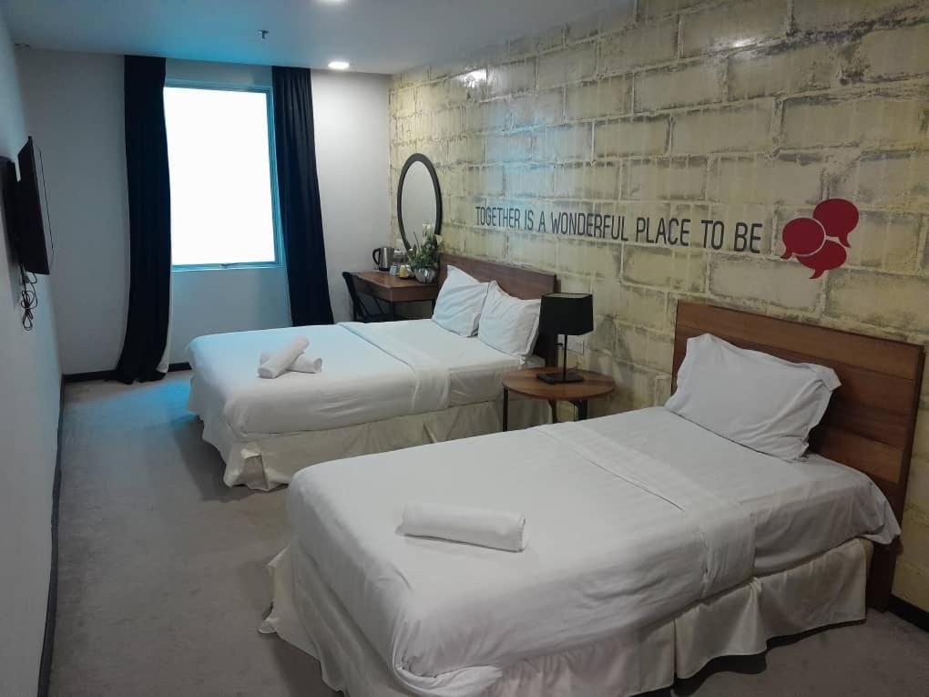 Hotel Pi Ipoh Buitenkant foto