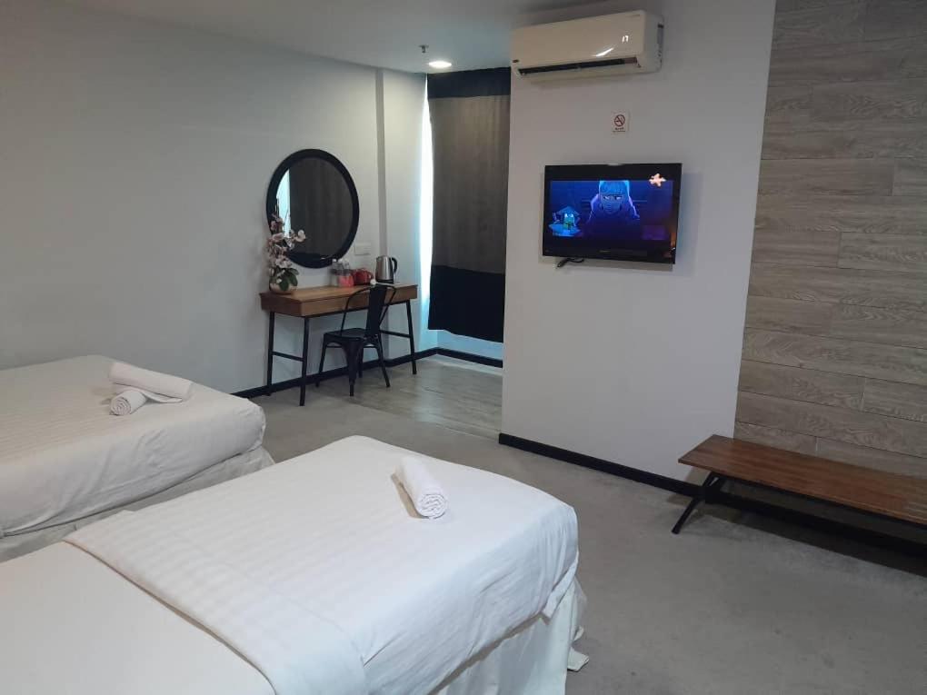 Hotel Pi Ipoh Buitenkant foto