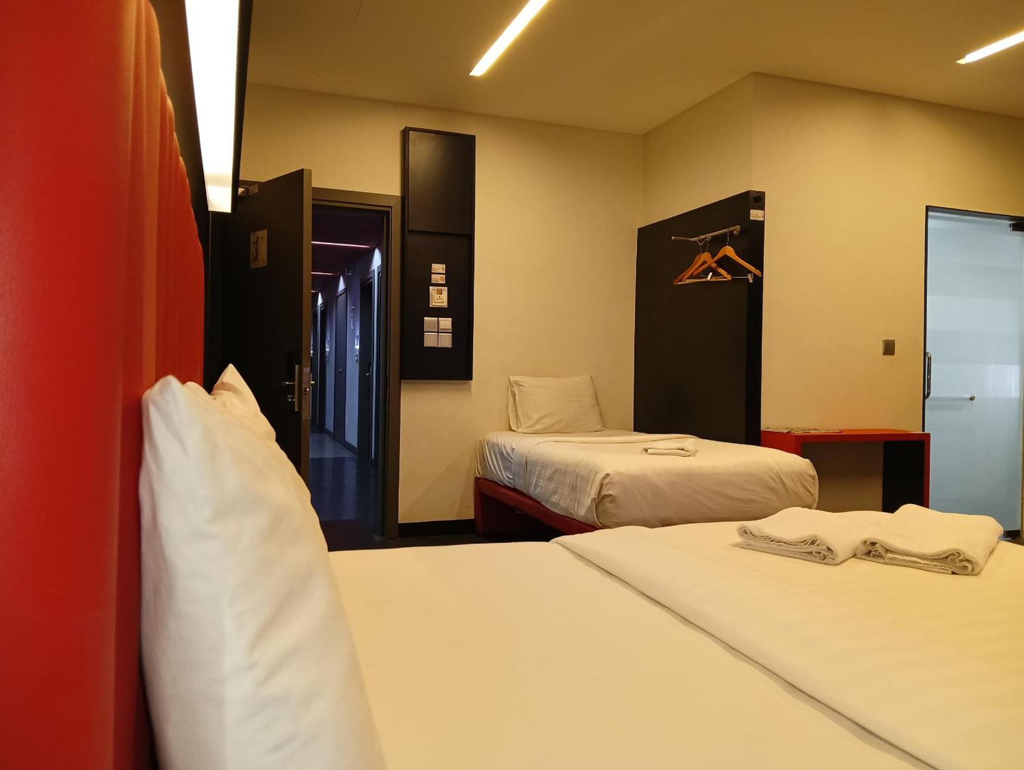 Hotel Pi Ipoh Buitenkant foto